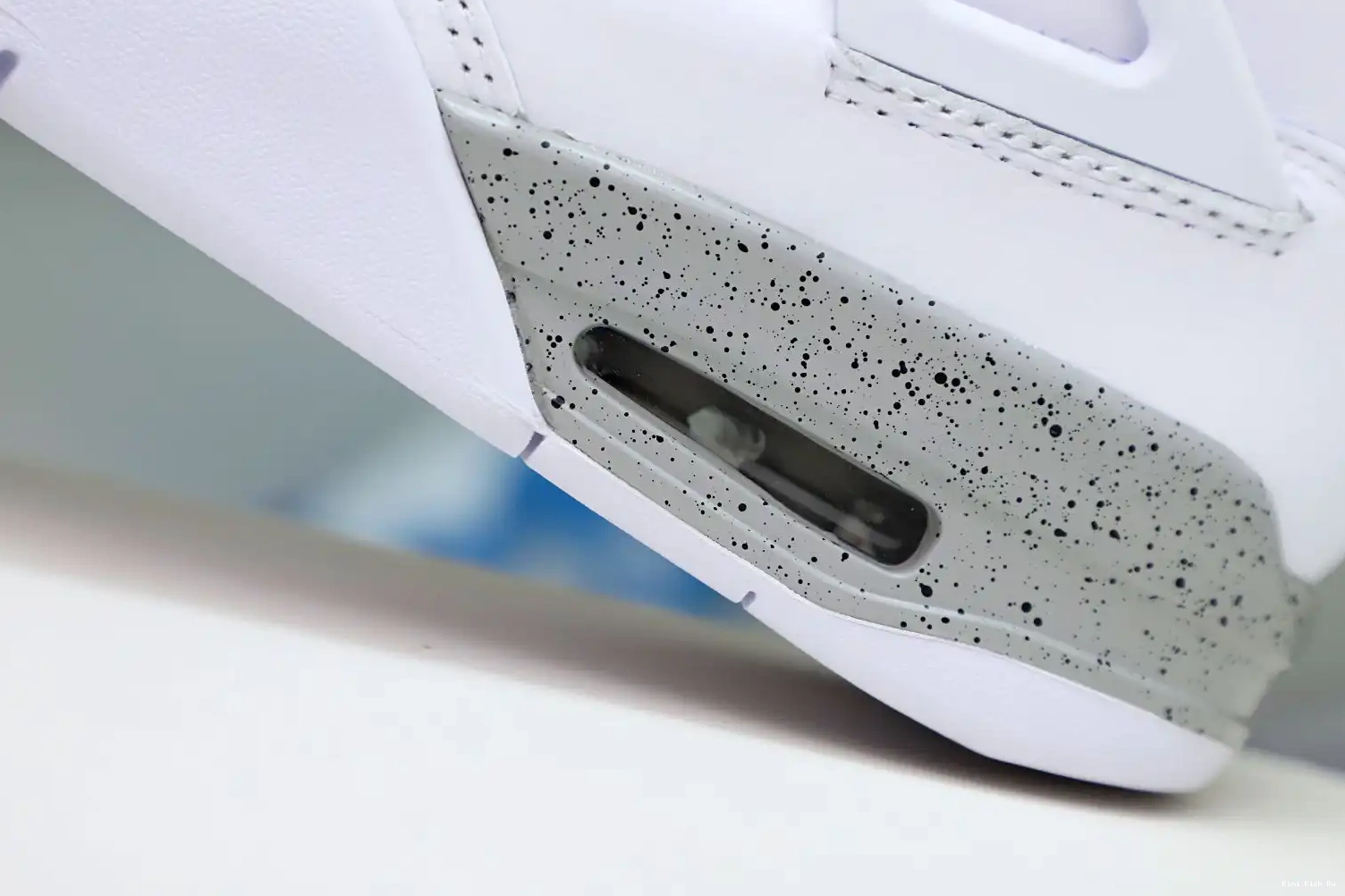 OREO' RETRO JORDAN 'WHITE AIR 4 Kimikick 0416